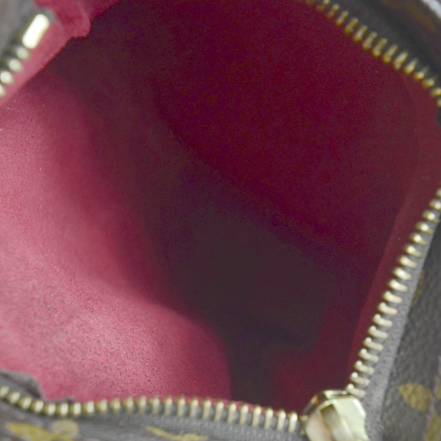 Louis Vuitton Monogram Partition Wristlet 6 of 7
