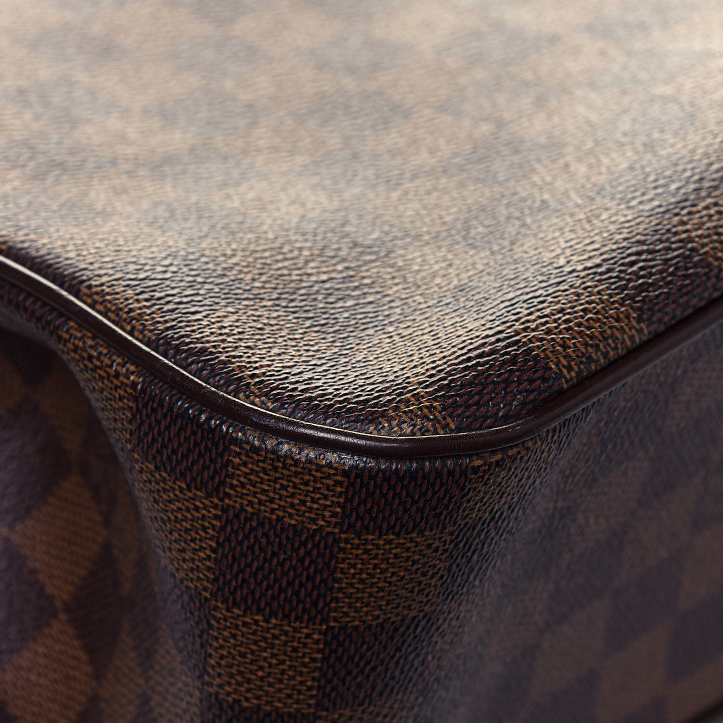 Damier Ebene Uzes