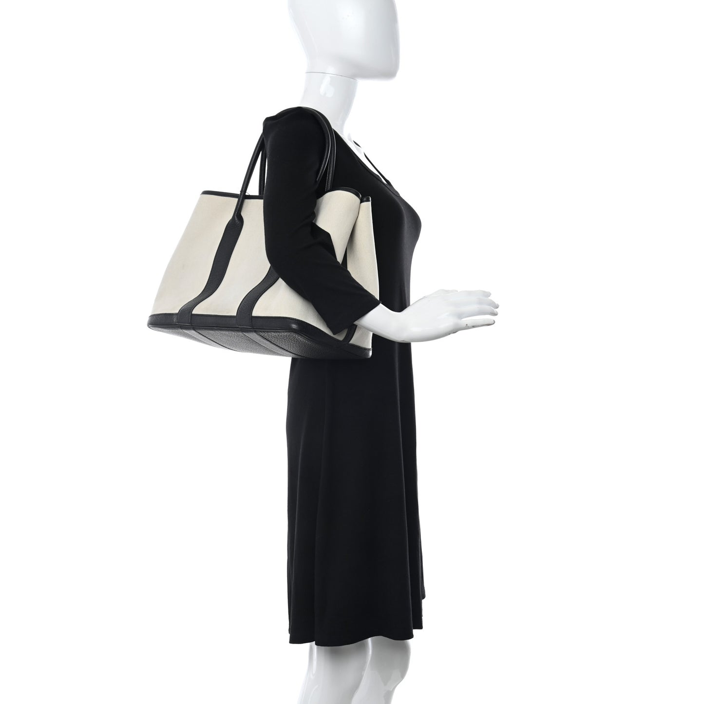 Chevron Herringbone Toile Negonda Garden Party 36 MM Tote Craie Black