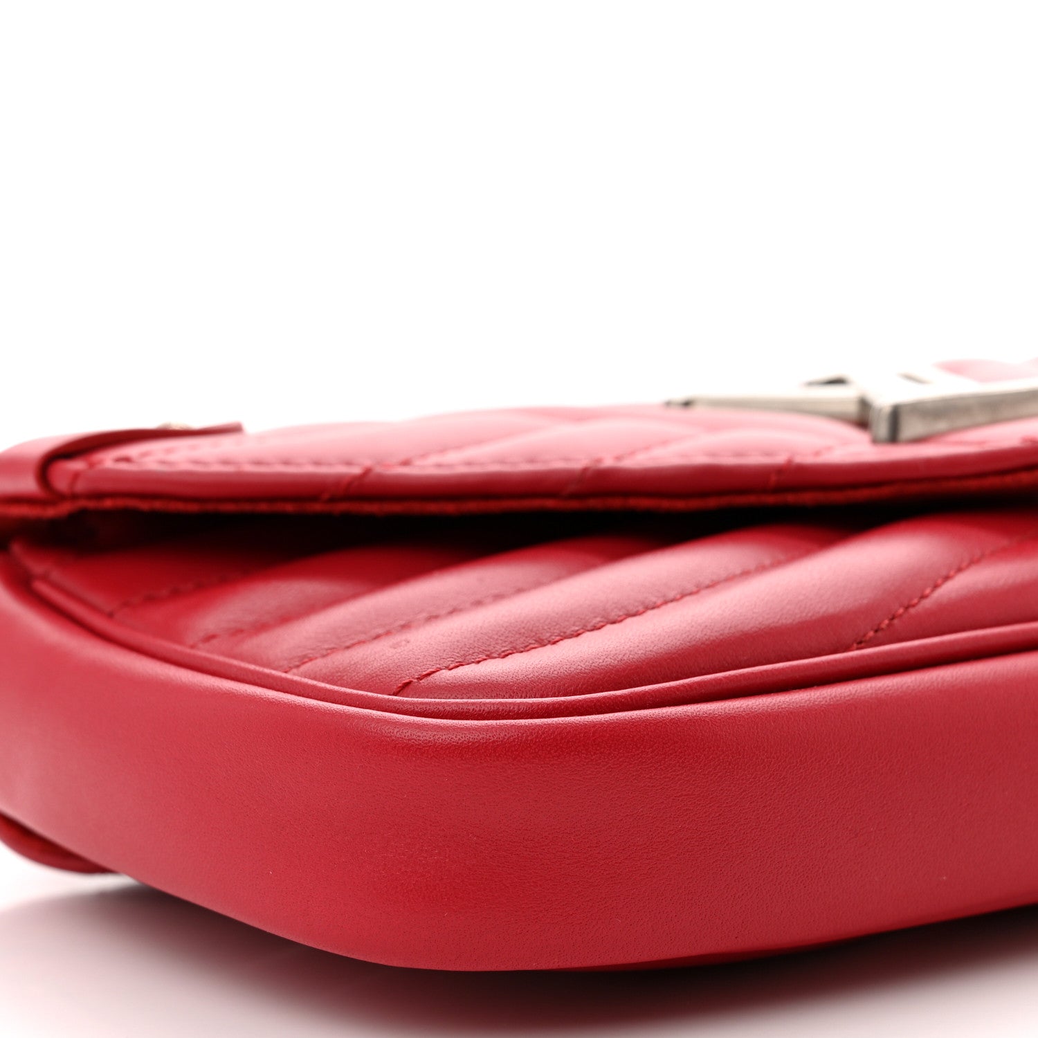 Louis Vuitton Calfskin New Wave Chain Pochette Scarlet 7 of 8