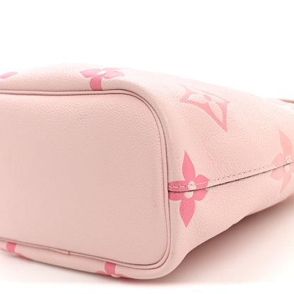 Louis Vuitton Empreinte Monogram Giant By The Pool Marshmallow Hobo PM Bouton De Rose 8 of 8