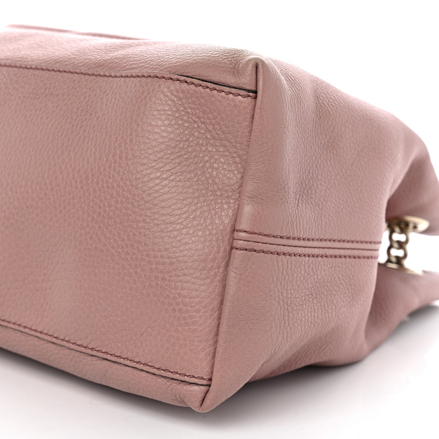 Pebbled Calfskin Medium Soho Chain Shoulder Bag Dark Cipria