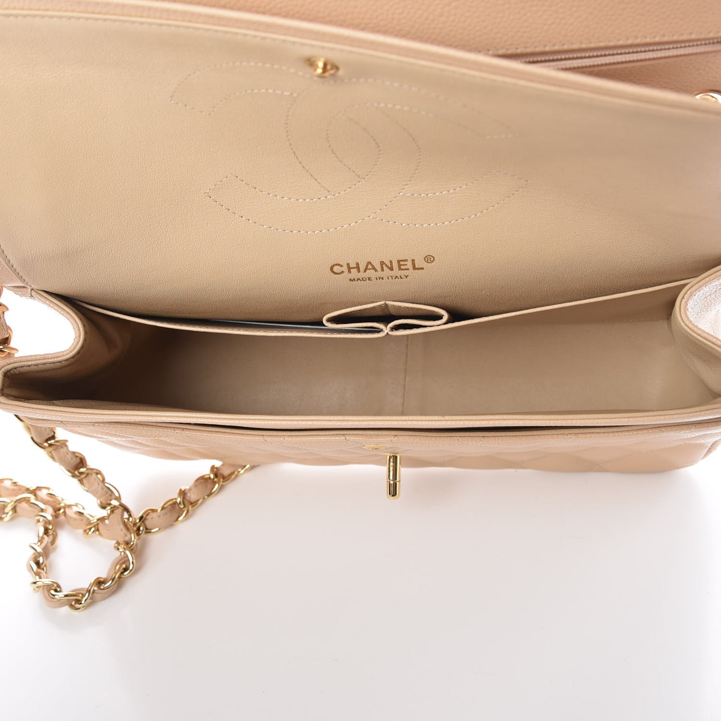 Caviar Quilted Jumbo Double Flap Beige Clair