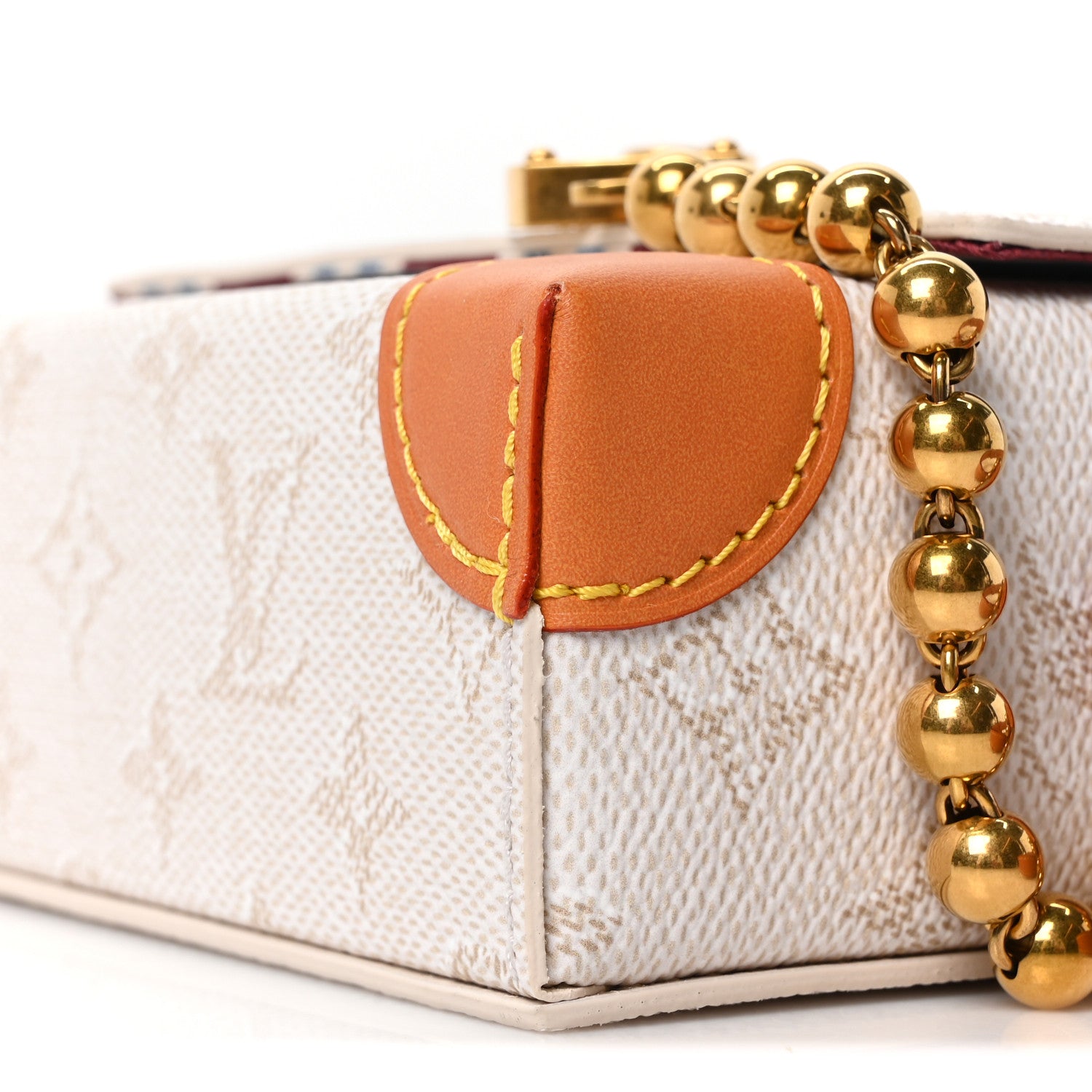 Louis Vuitton Heritage Monogram Steamer Wearable Wallet Off White 9 of 9
