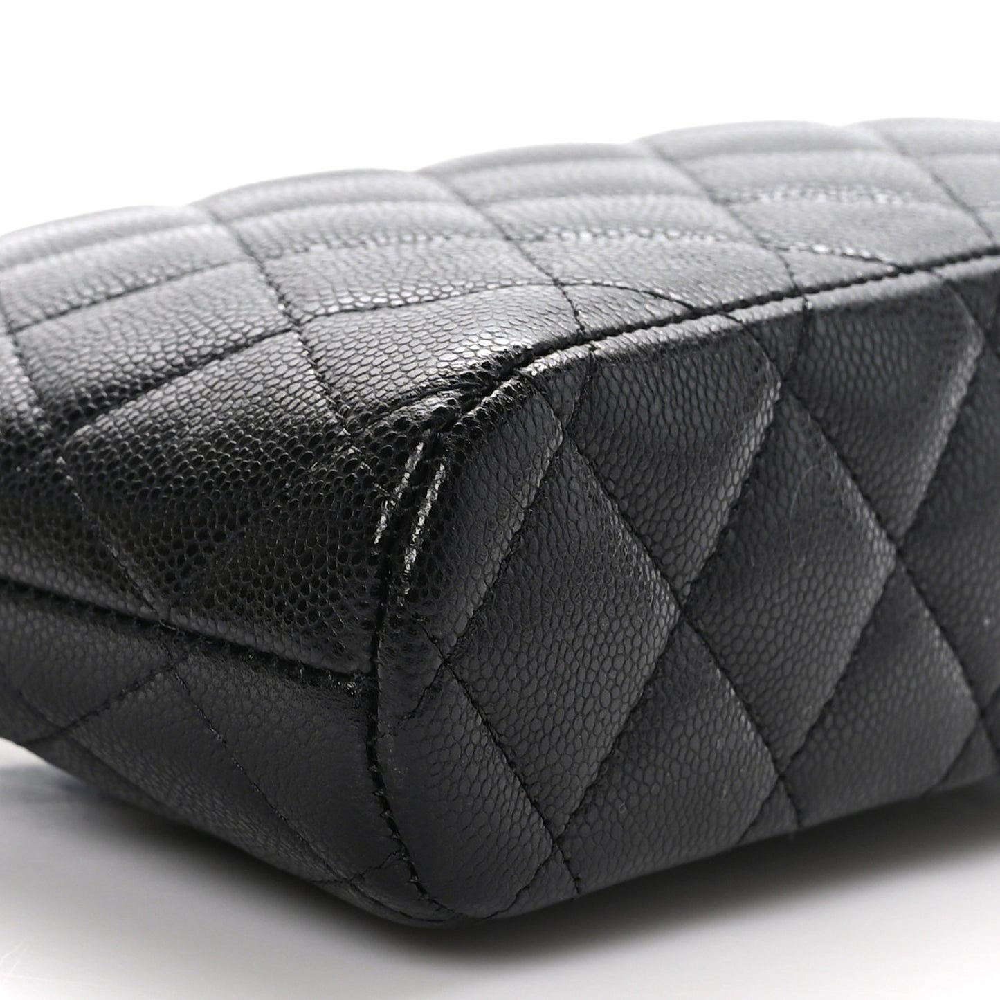 Caviar Quilted Classic Clutch with Chain Black