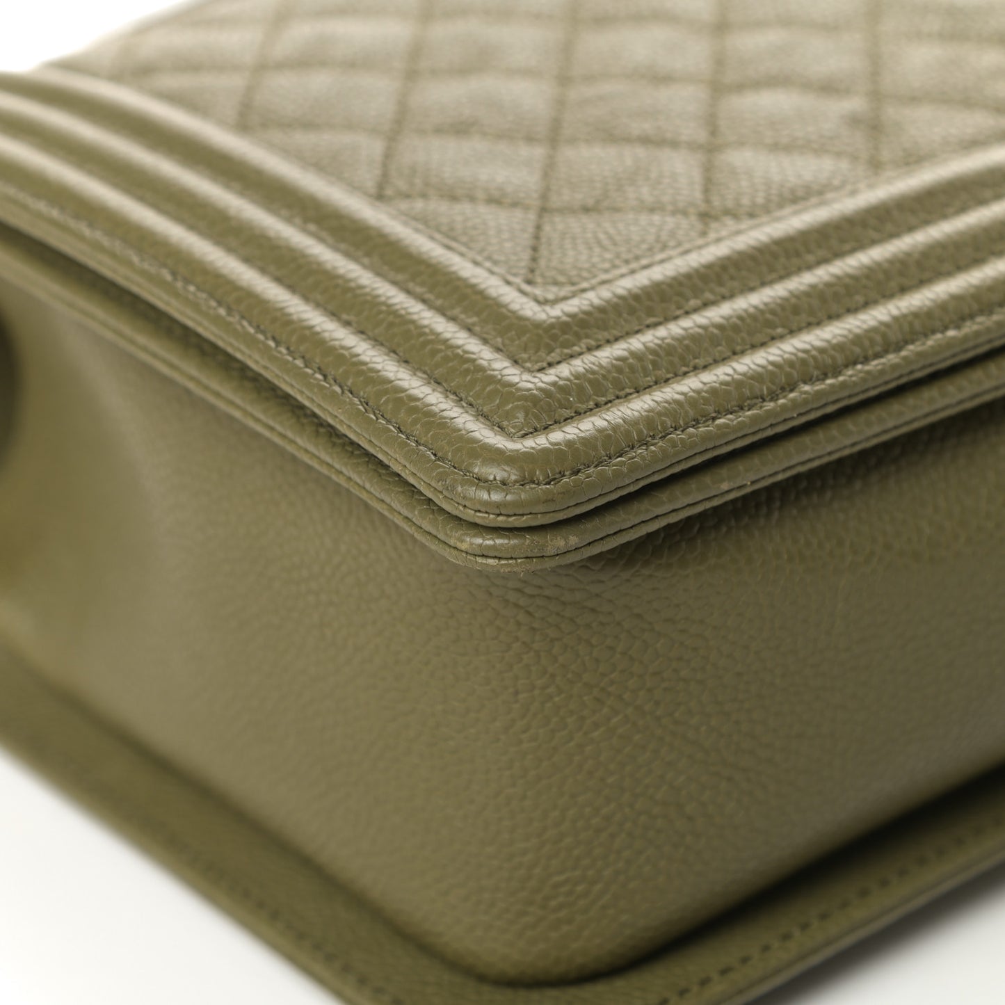 Caviar Quilted New Medium Boy Flap Khaki
