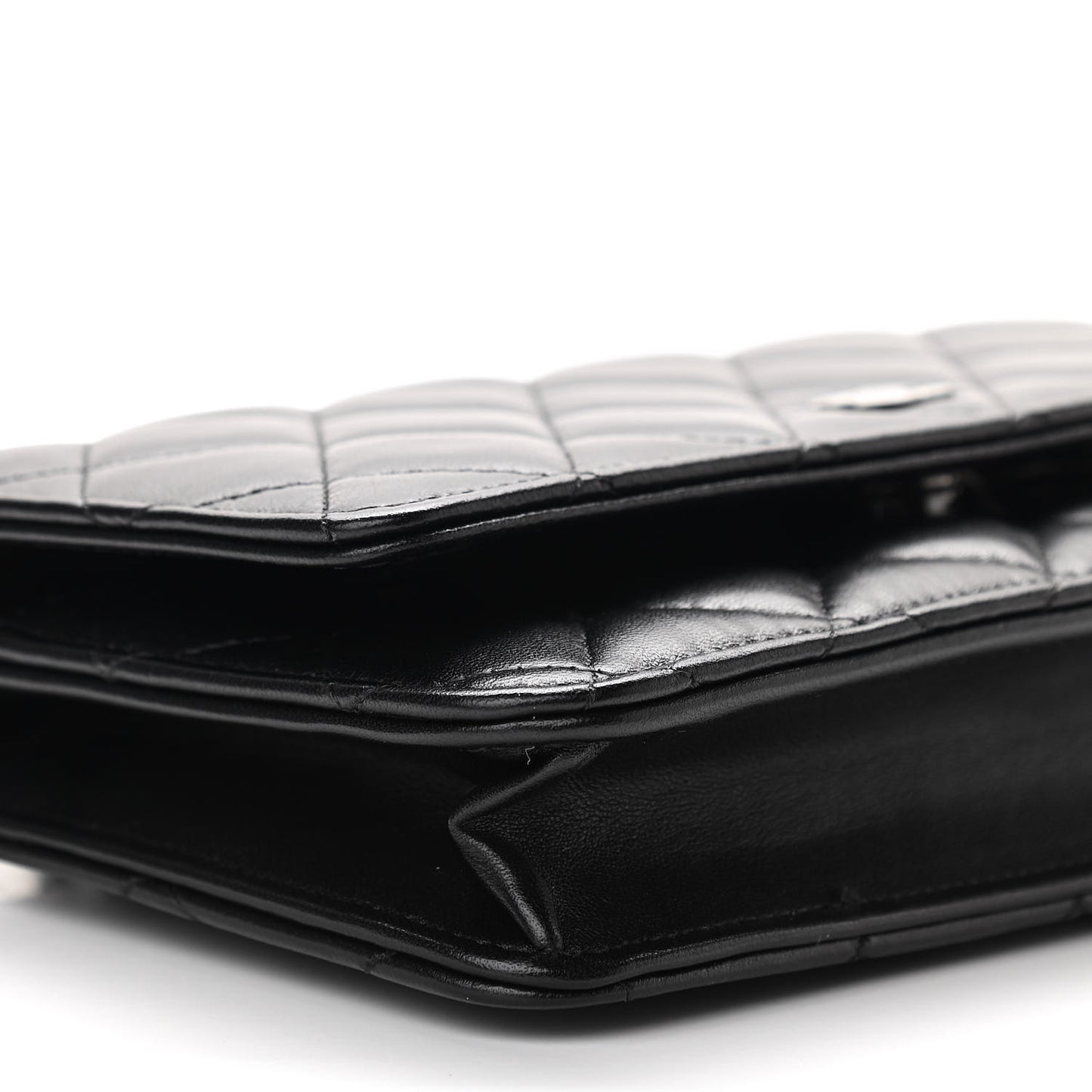 Lambskin Quilted Wallet On Chain WOC So Black
