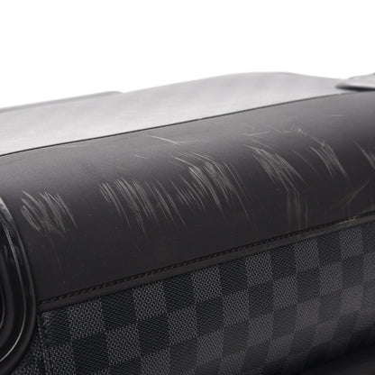 Louis Vuitton Damier Graphite Pilot Case 8 of 13