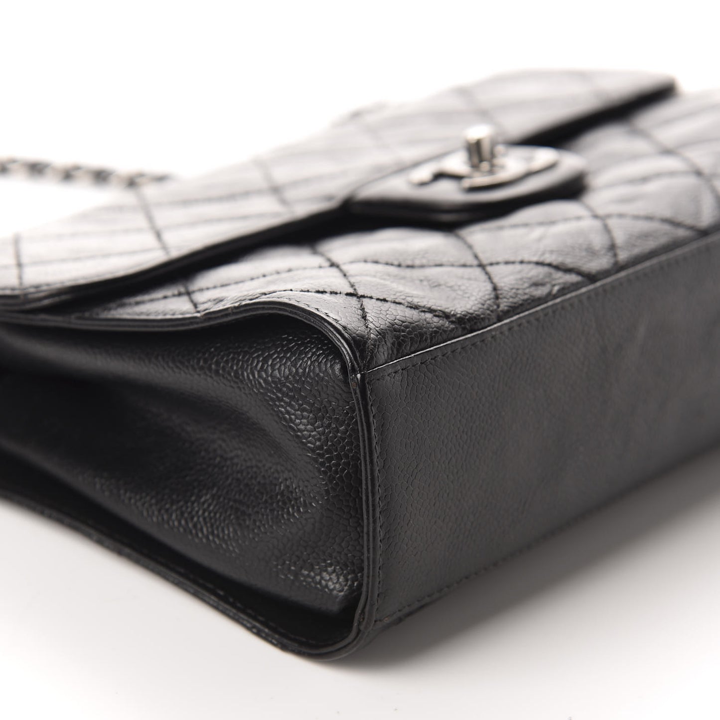 Crumpled Grained Calfskin Medium CC Crave Flap Black
