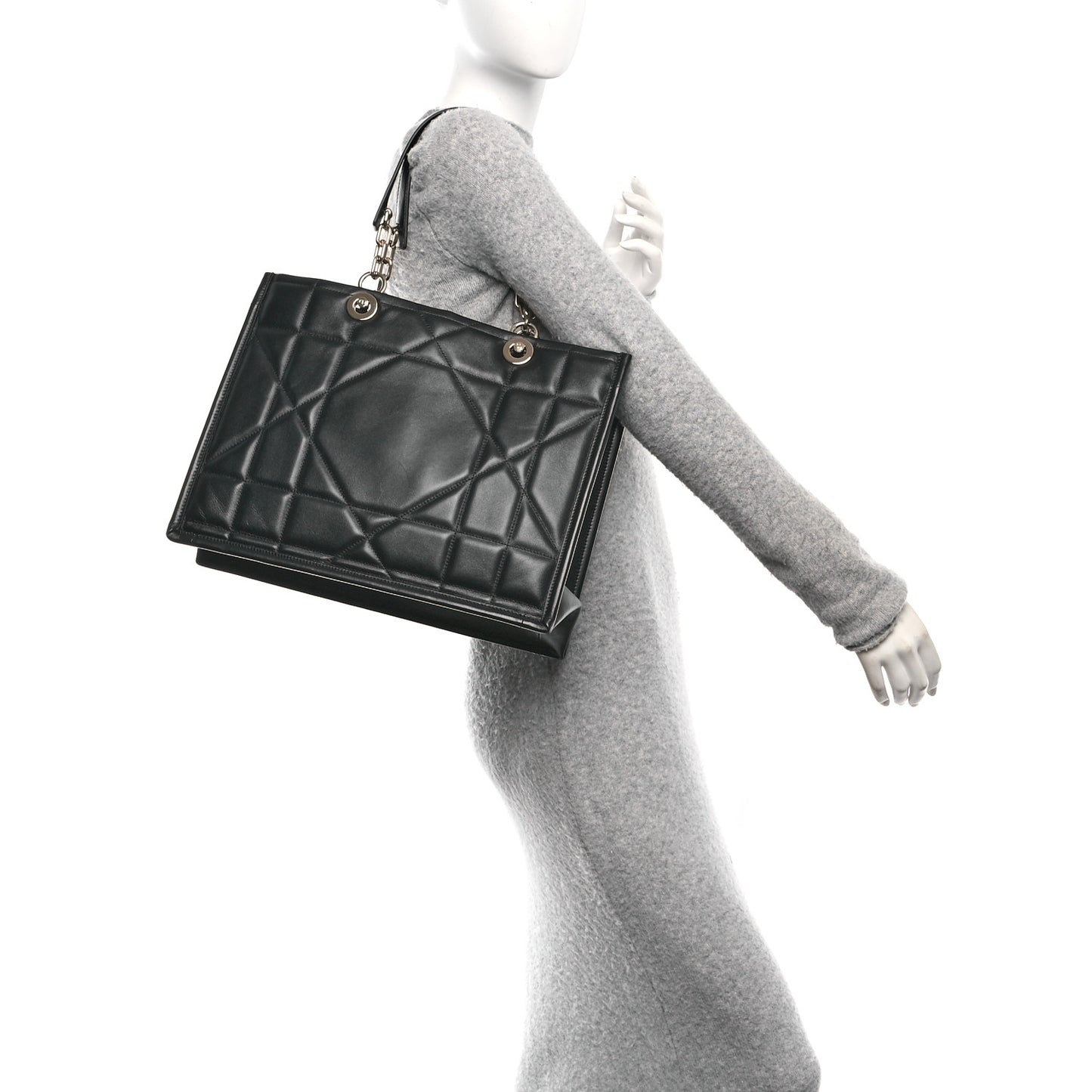 Calfskin Archicannage Medium Essential Tote Black