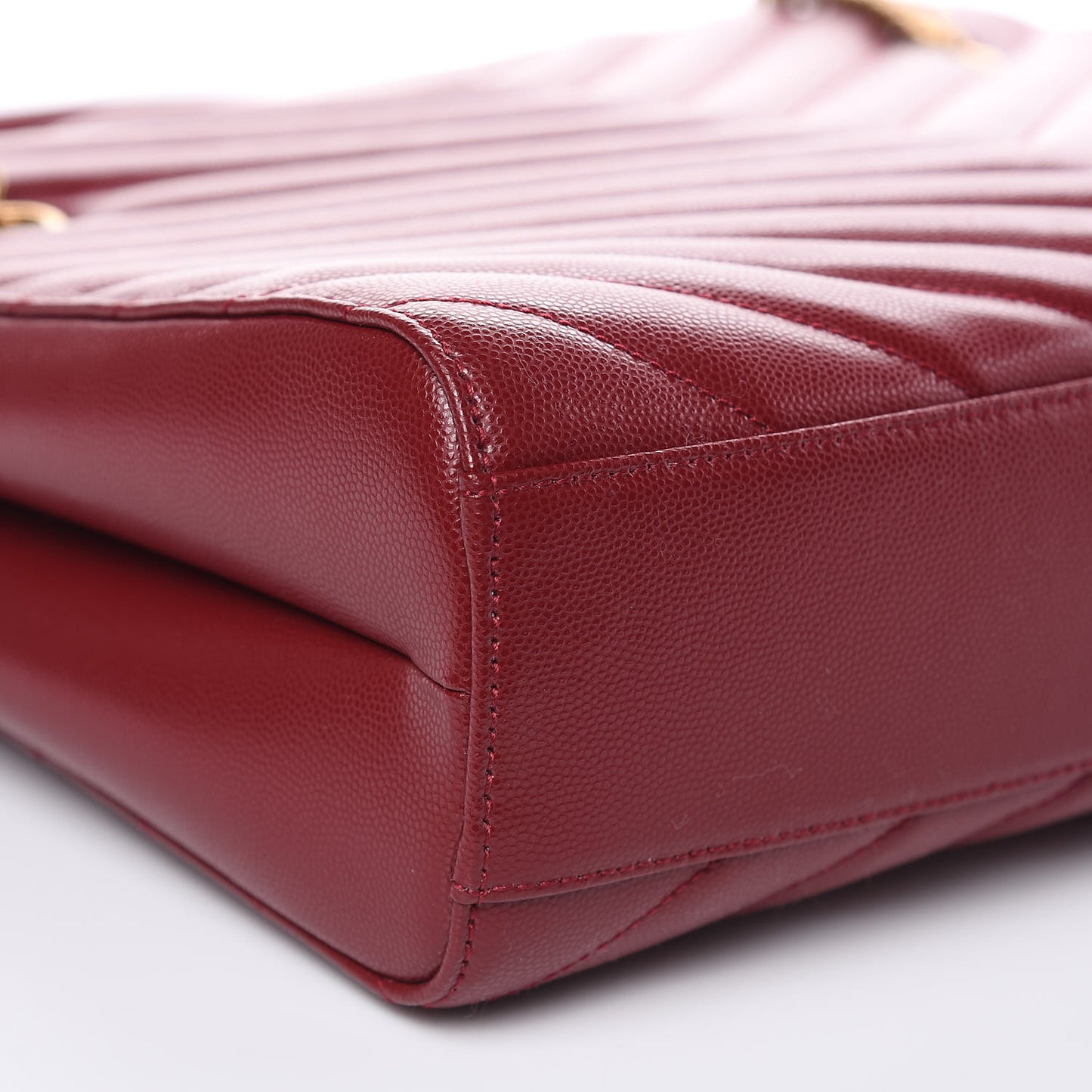 Grain de Poudre Matelasse Chevron Medium Tribeca Shopping Bag Garnet