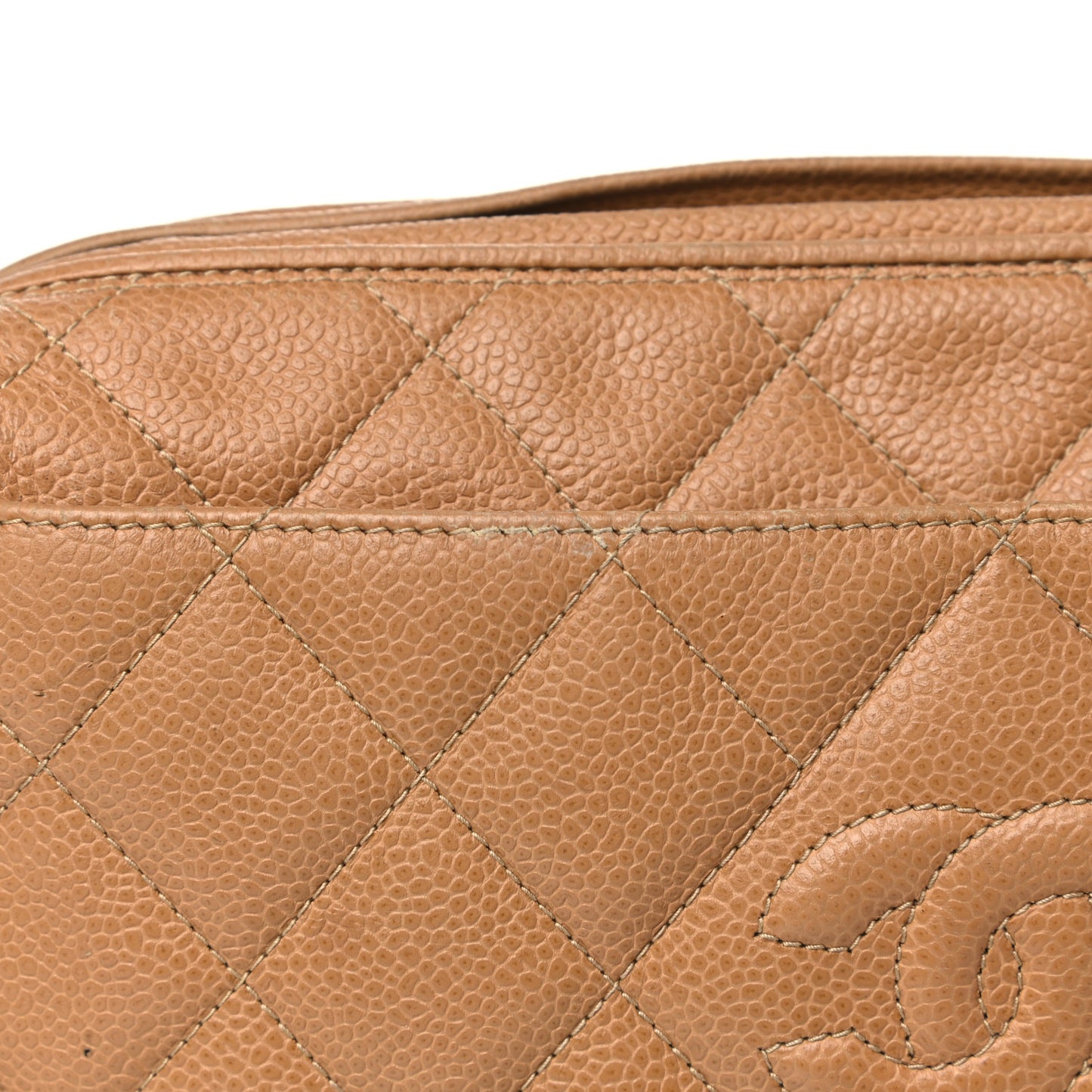 Caviar Quilted CC Camera Case Beige