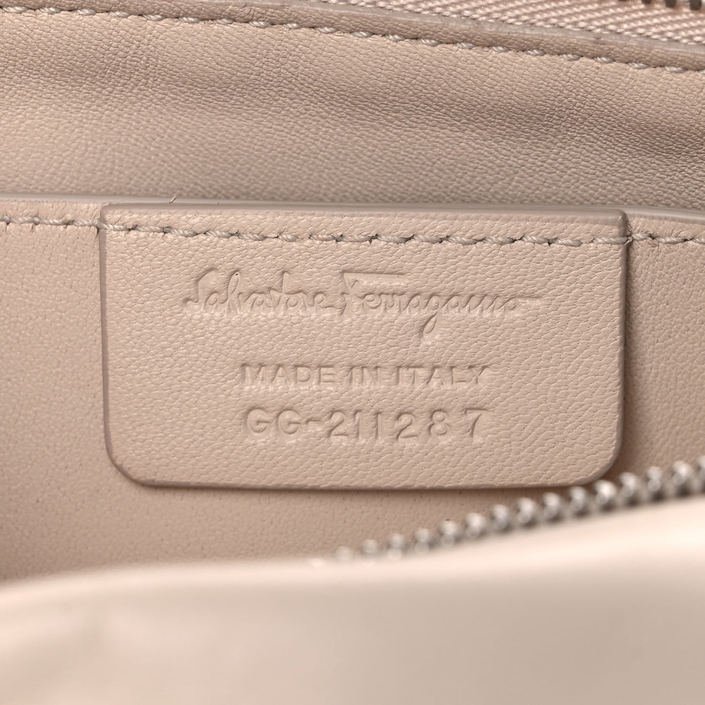 Calfskin Small Viva Bow Shoulder Bag Bone