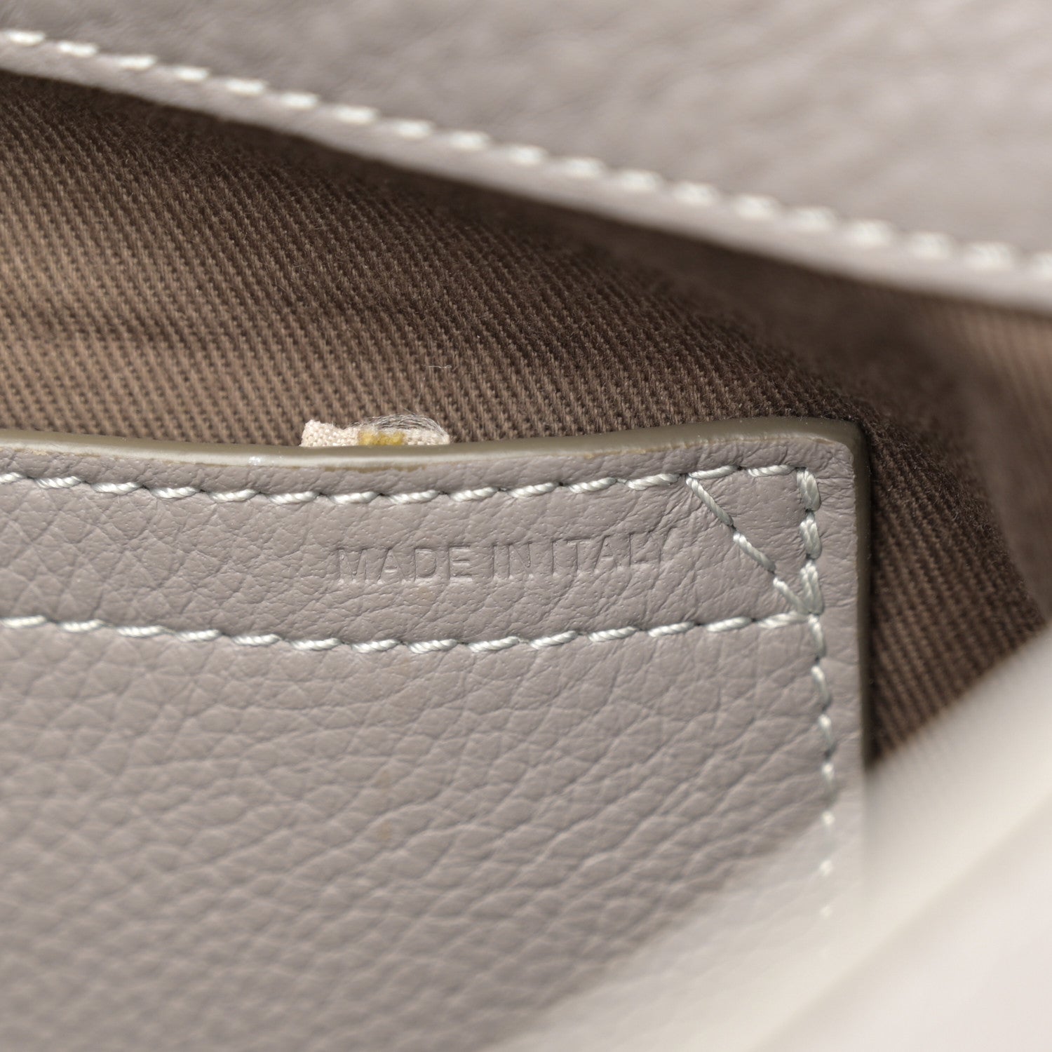 Chloe Calfskin Medium Marcie Round Crossbody Bag Cashmere Grey 7 of 10