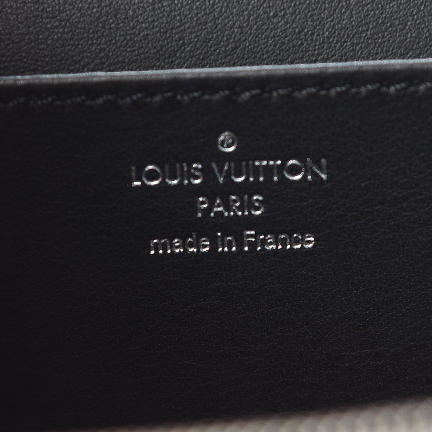 Grained Calfskin Vivienne NM Framboise