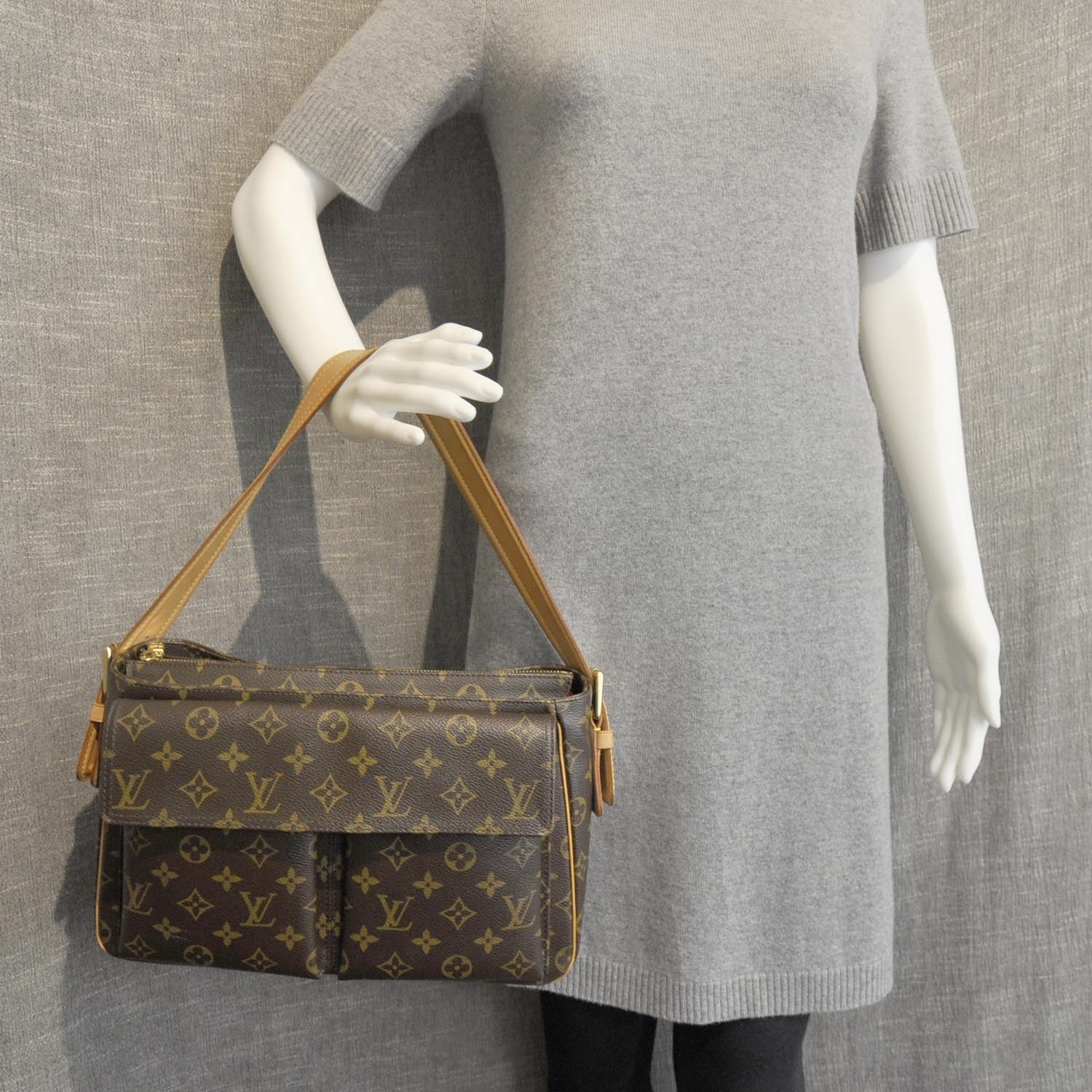 Louis Vuitton Monogram Viva-Cite GM 3 of 9