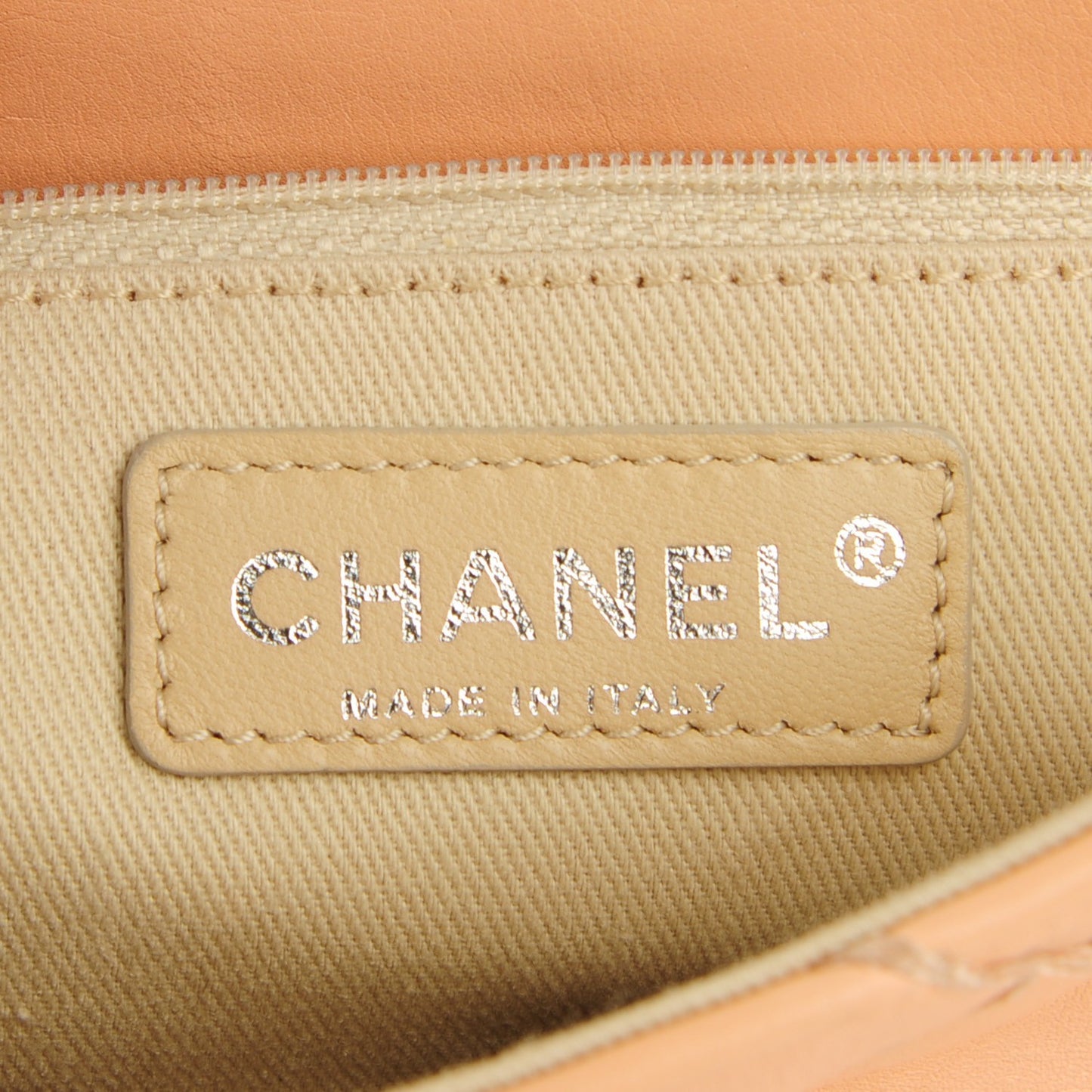 Calfskin Expandable Flap Light Pink