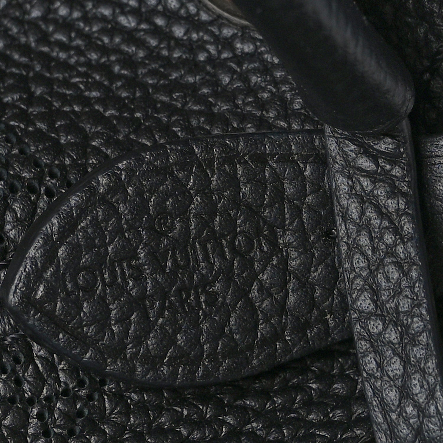 Louis Vuitton Mahina Bella Black 6 of 10