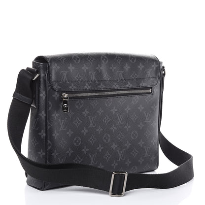 Louis Vuitton Monogram Eclipse District MM 3 of 8