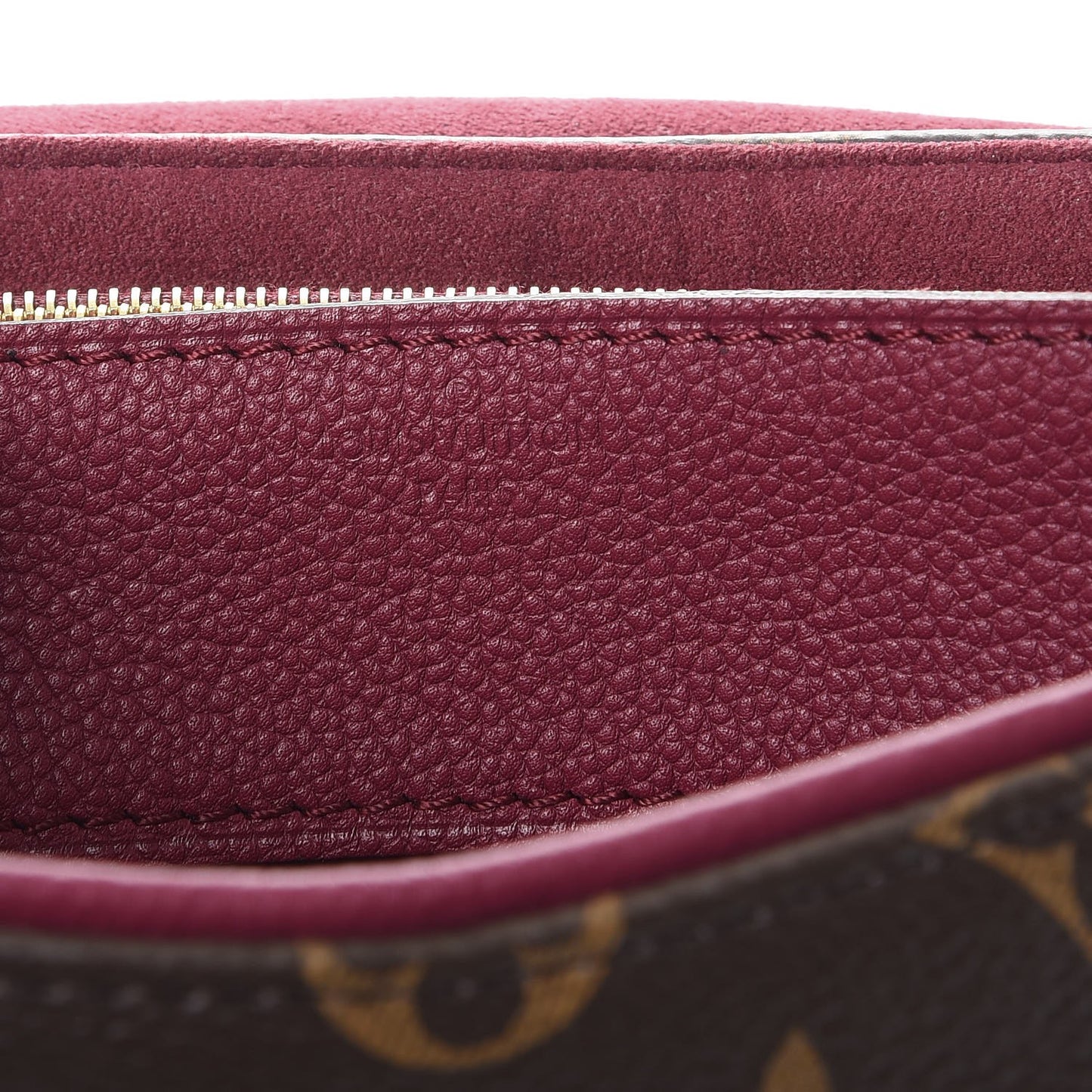 Monogram Pallas Chain Aurore