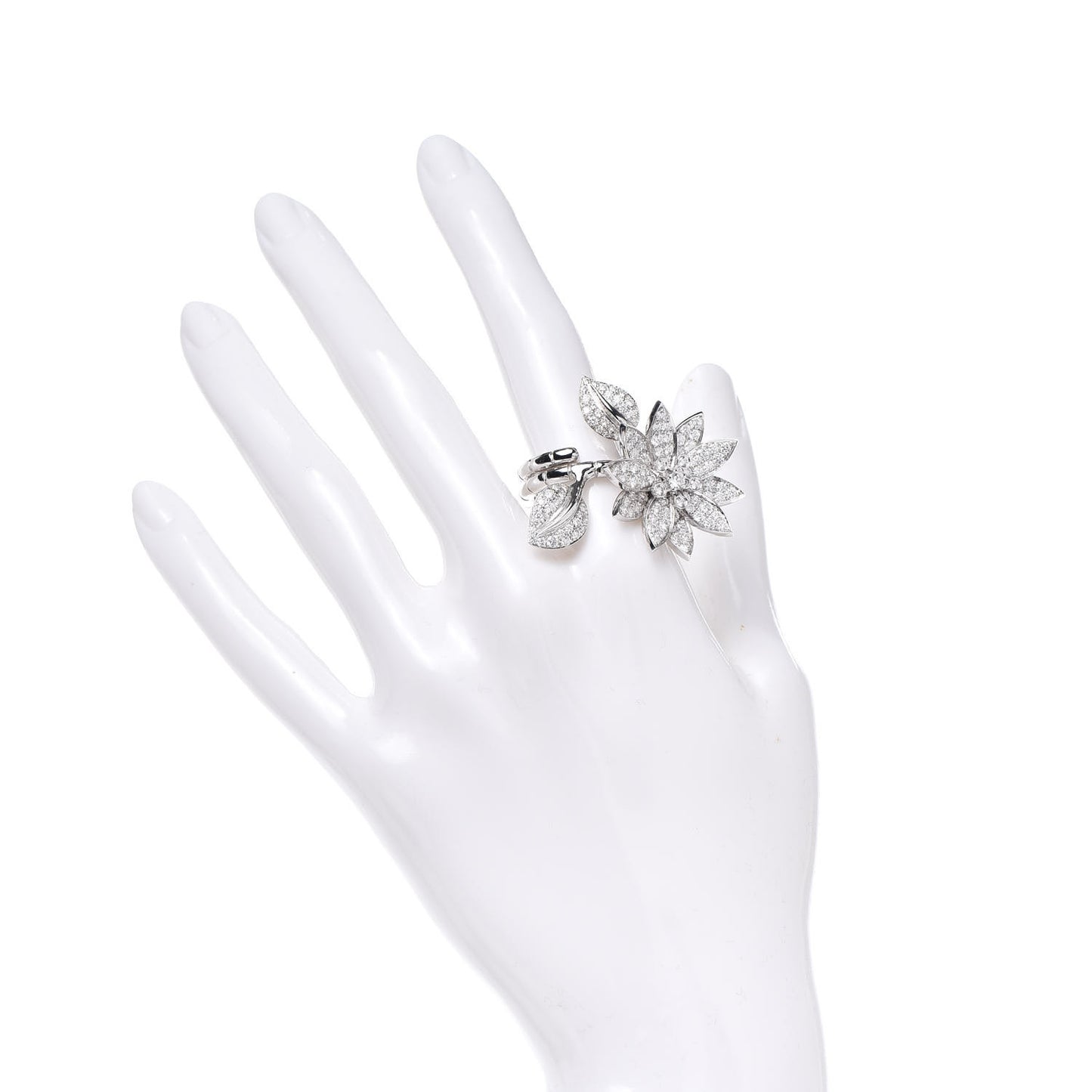 18K White Gold Diamond Lotus Between The Finger Ring 53 6.25