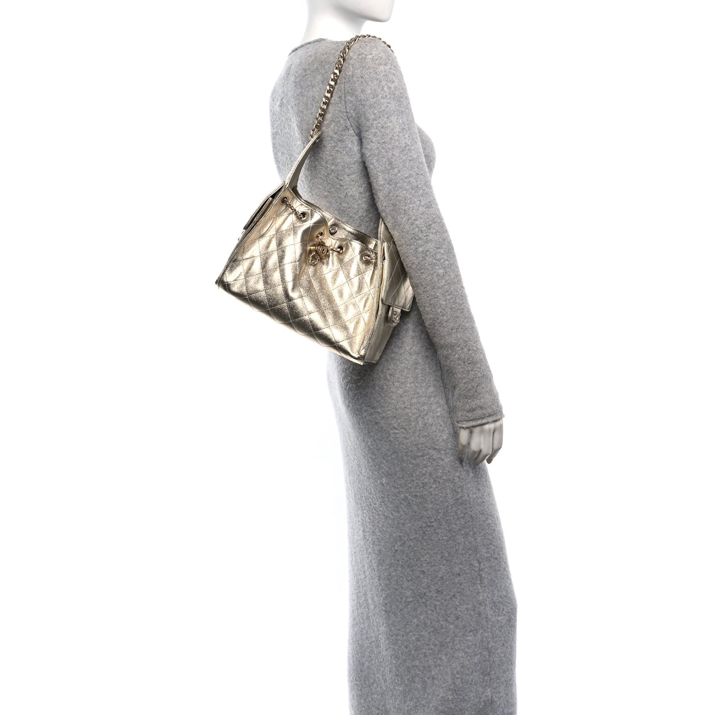Metallic Caviar Quilted Small Chanel 25 Hobo Gold