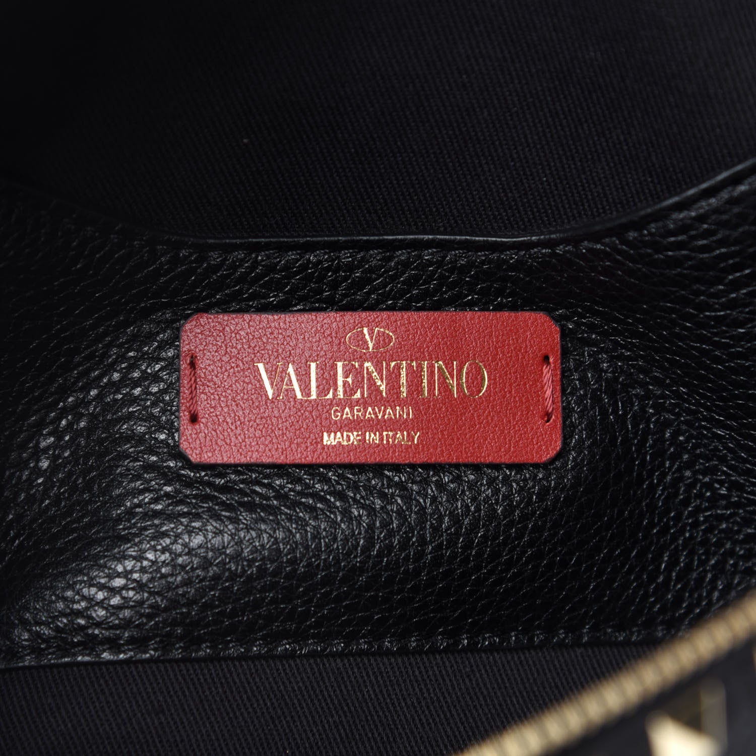 Valentino Garavani Grainy Calfskin Rockstud Belt Bag Black 9 of 10