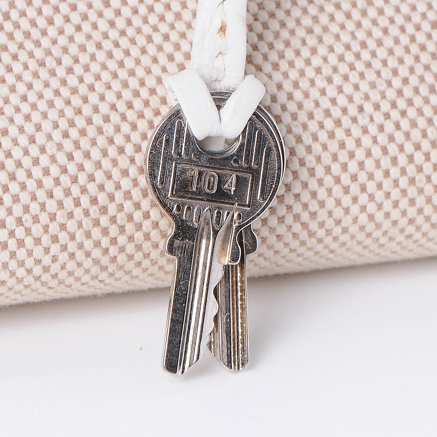 Hermes Toile Taurillon Clemence Birkin 35 White 7 of 41