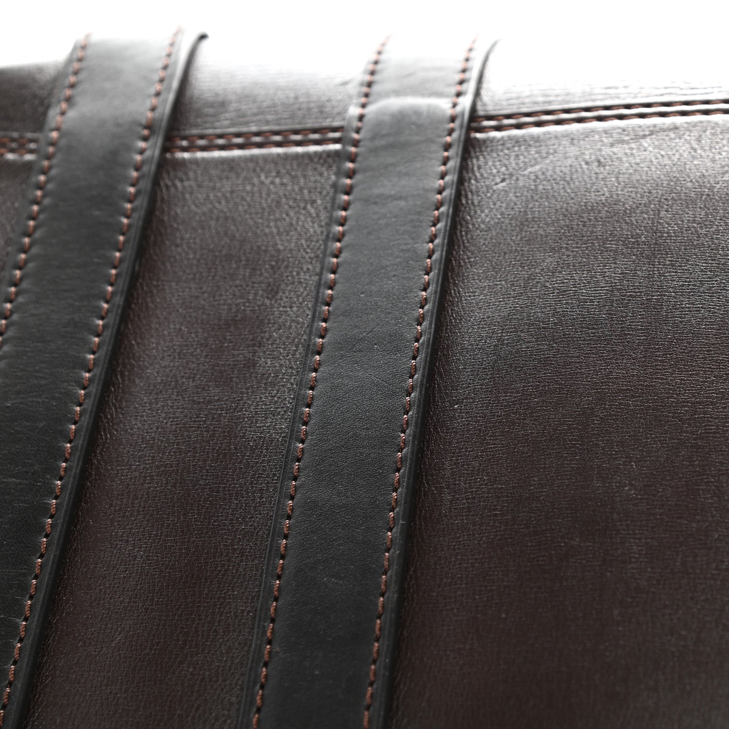 Louis Vuitton Utah Sac Week-End Coffee 14 of 14