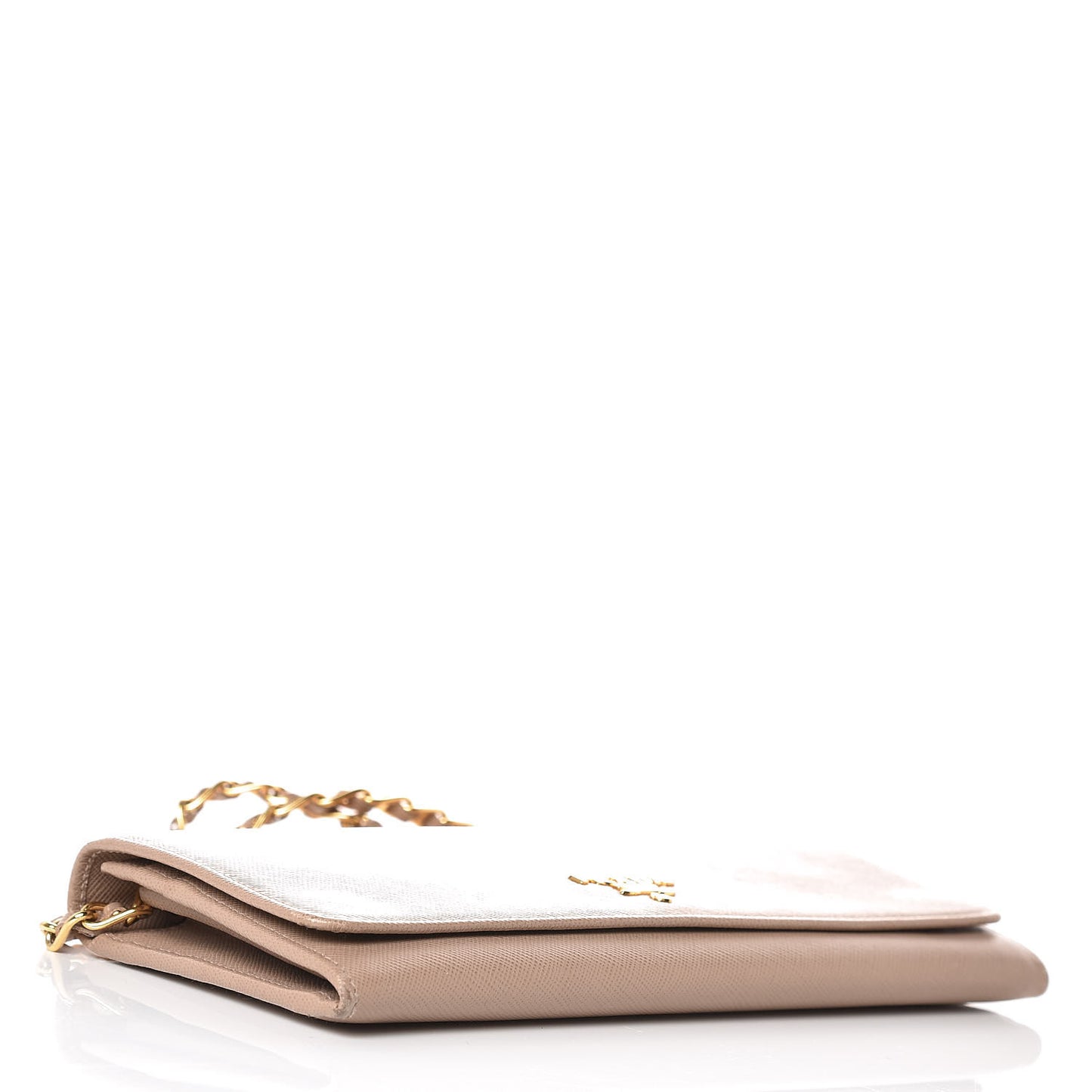 Saffiano Metal Oro Chain Wallet Cammeo