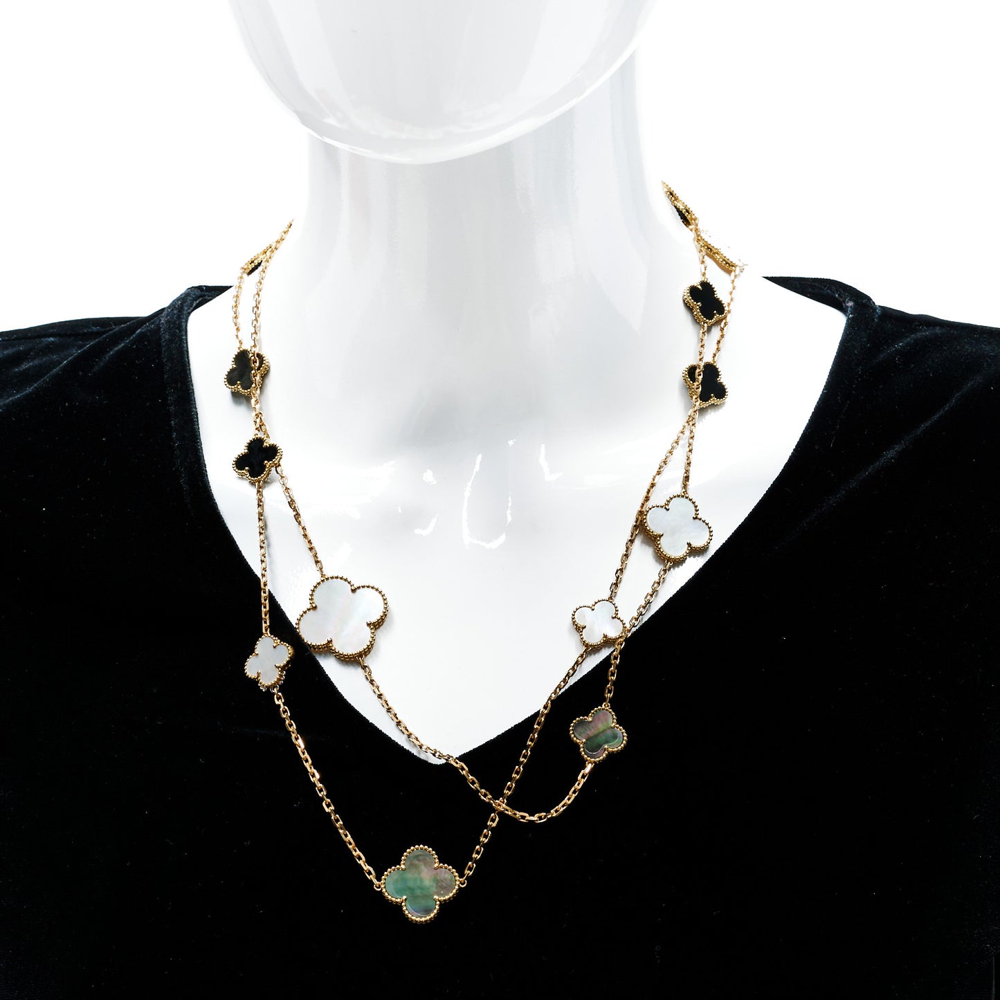 18K Yellow Gold Onyx Mother of Pearl 16 Motifs Magic Alhambra Necklace