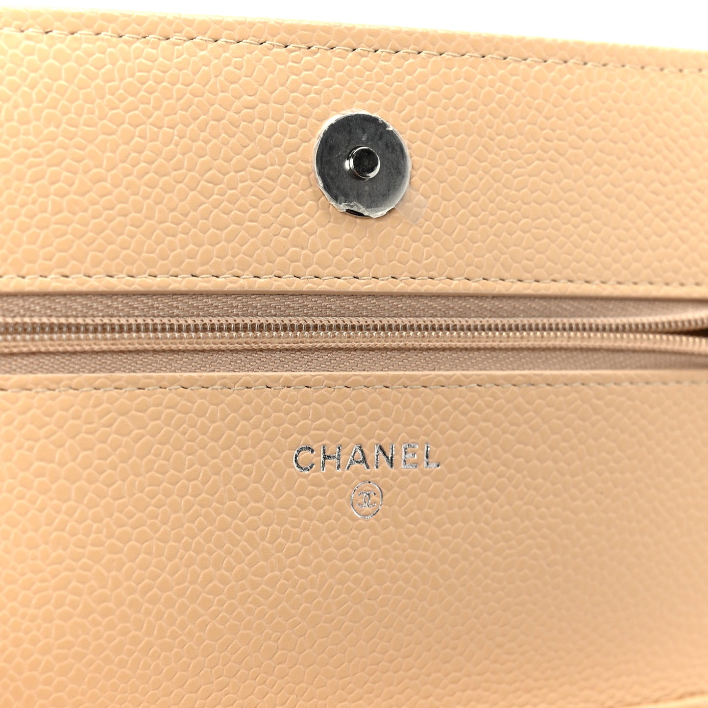 Caviar Quilted Wallet on Chain WOC Beige