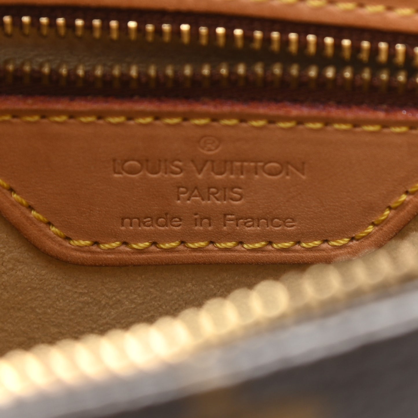 Monogram Looping MM
