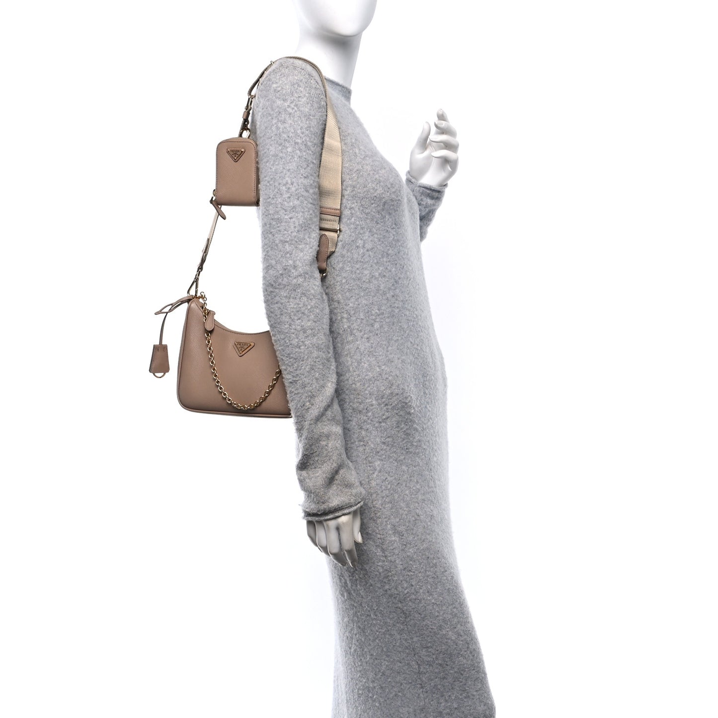 Saffiano Lux Re-Edition 2005 Shoulder Bag Cammeo
