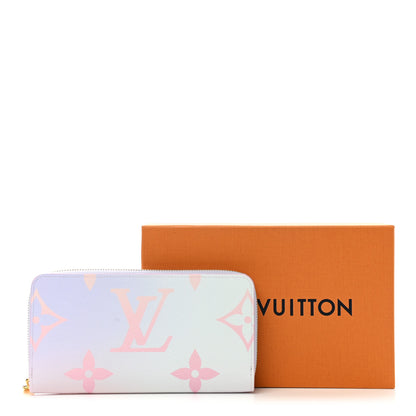 Louis Vuitton Monogram Giant Spring In The City Zippy Wallet Sunrise Pastel 7 of 7