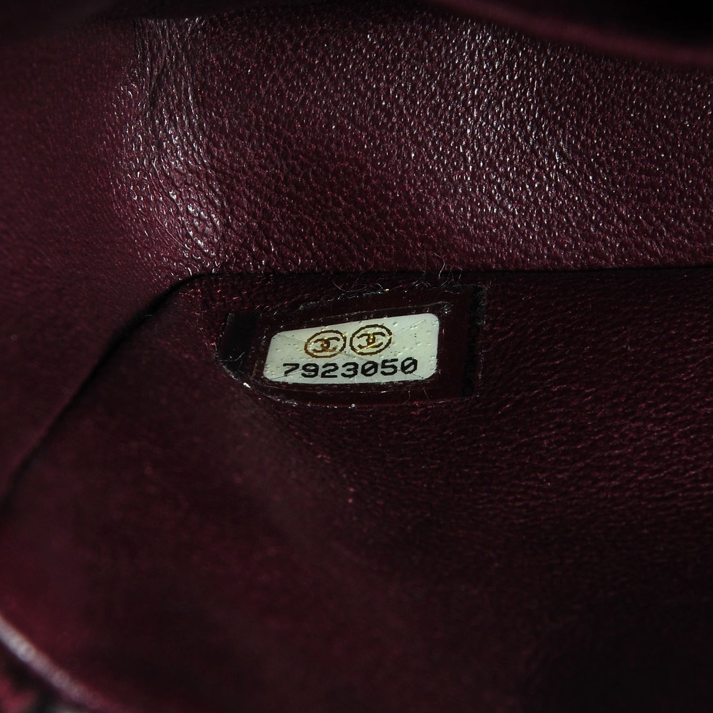 Tweed East West Flap Burgundy