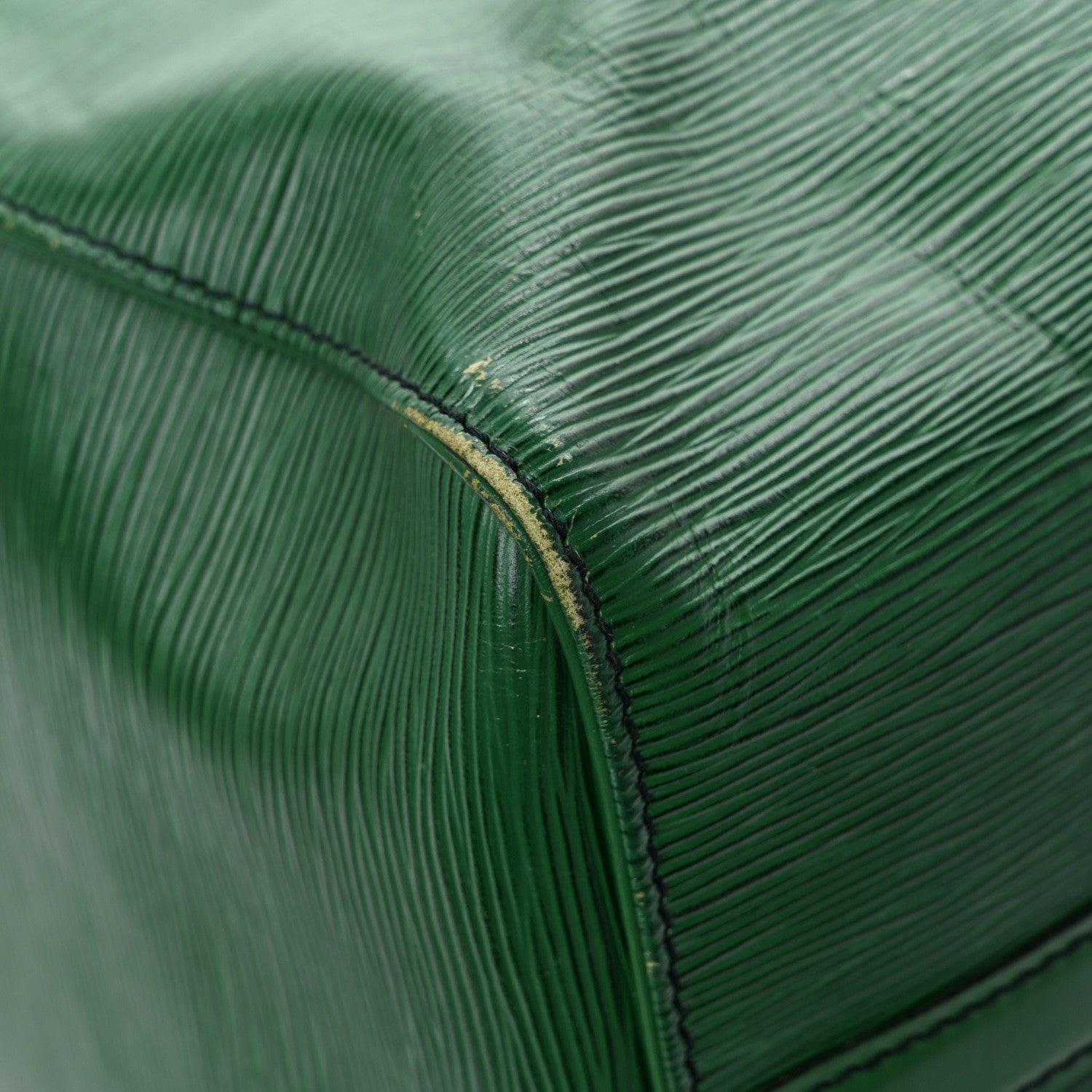 Louis Vuitton Epi Keepall 45 Borneo 9 of 12