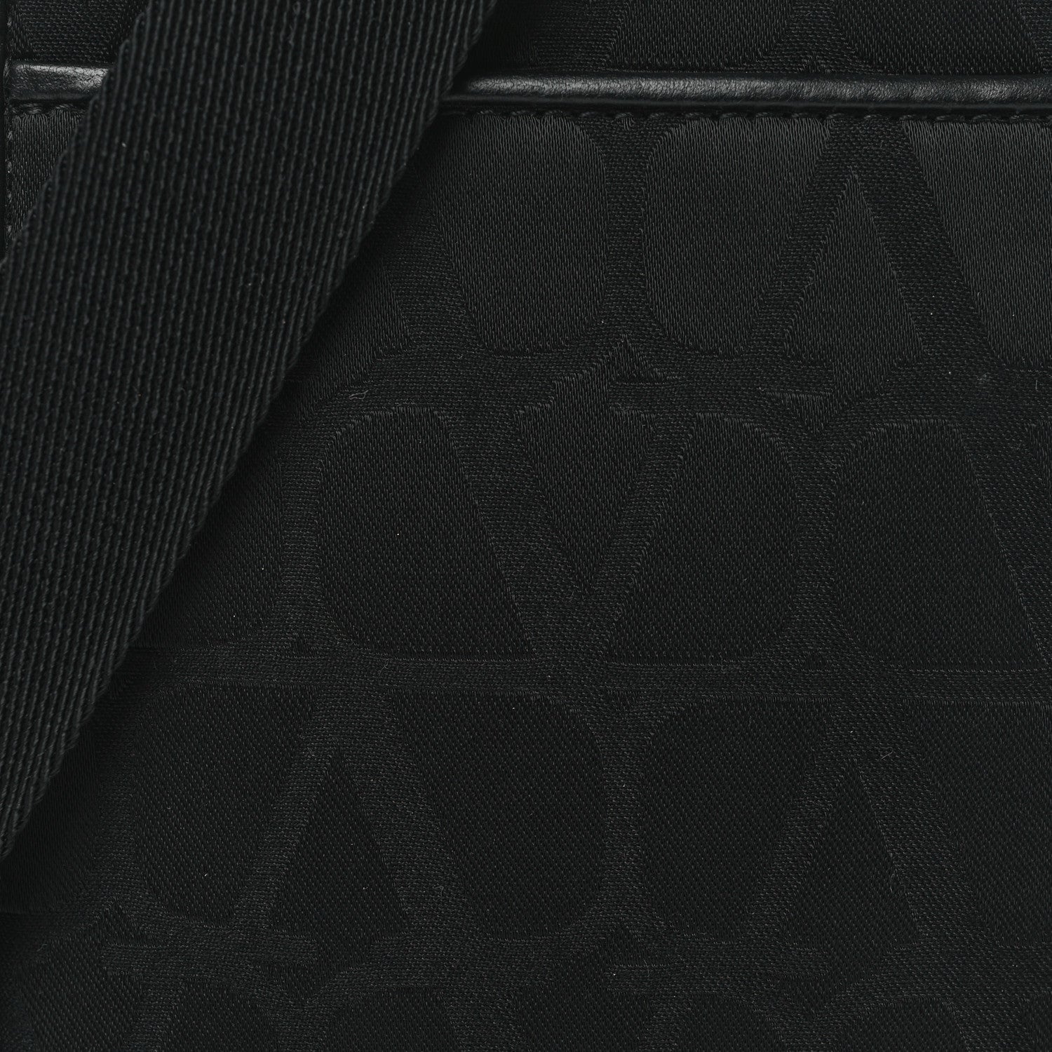 Valentino Garavani Toile Iconographe Calfskin Vlogo Small Mens VLogo Crossbody Black 7 of 9