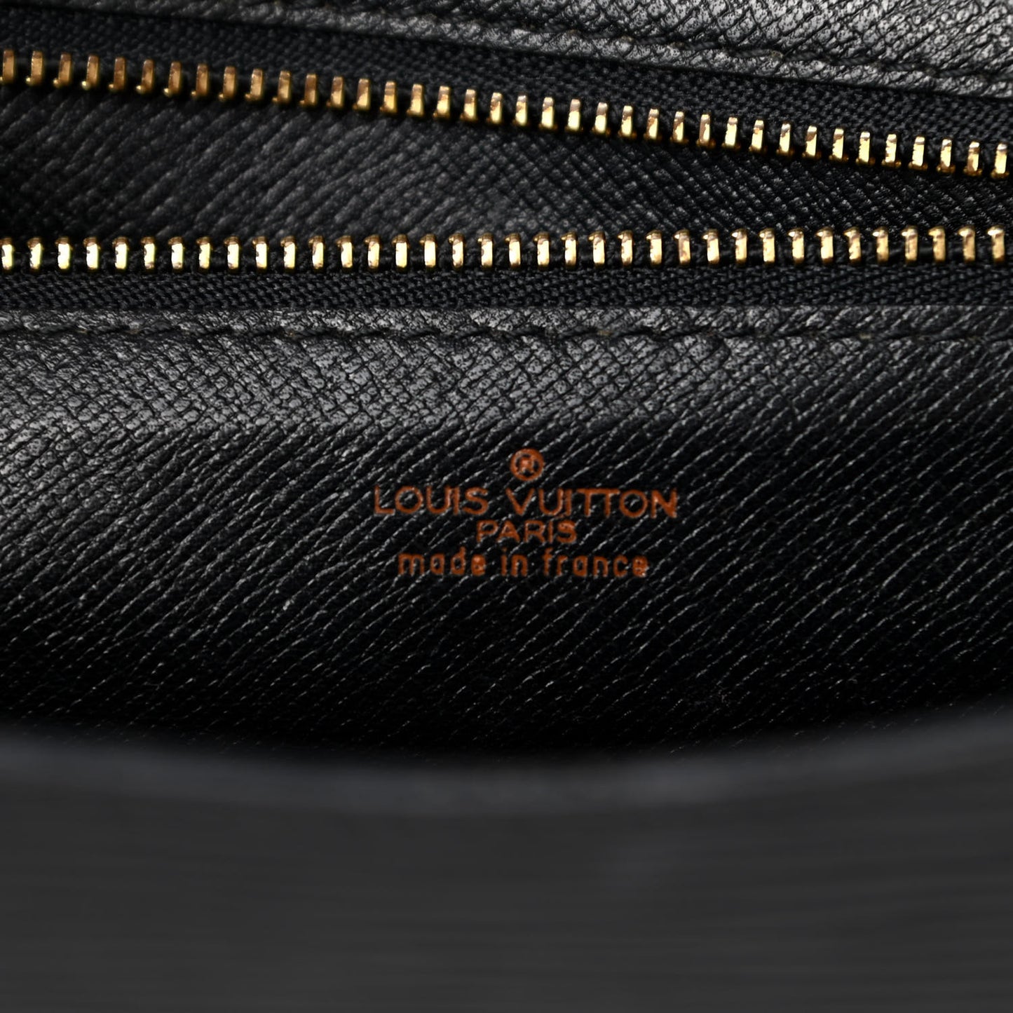 Epi Montaigne Clutch MM Black