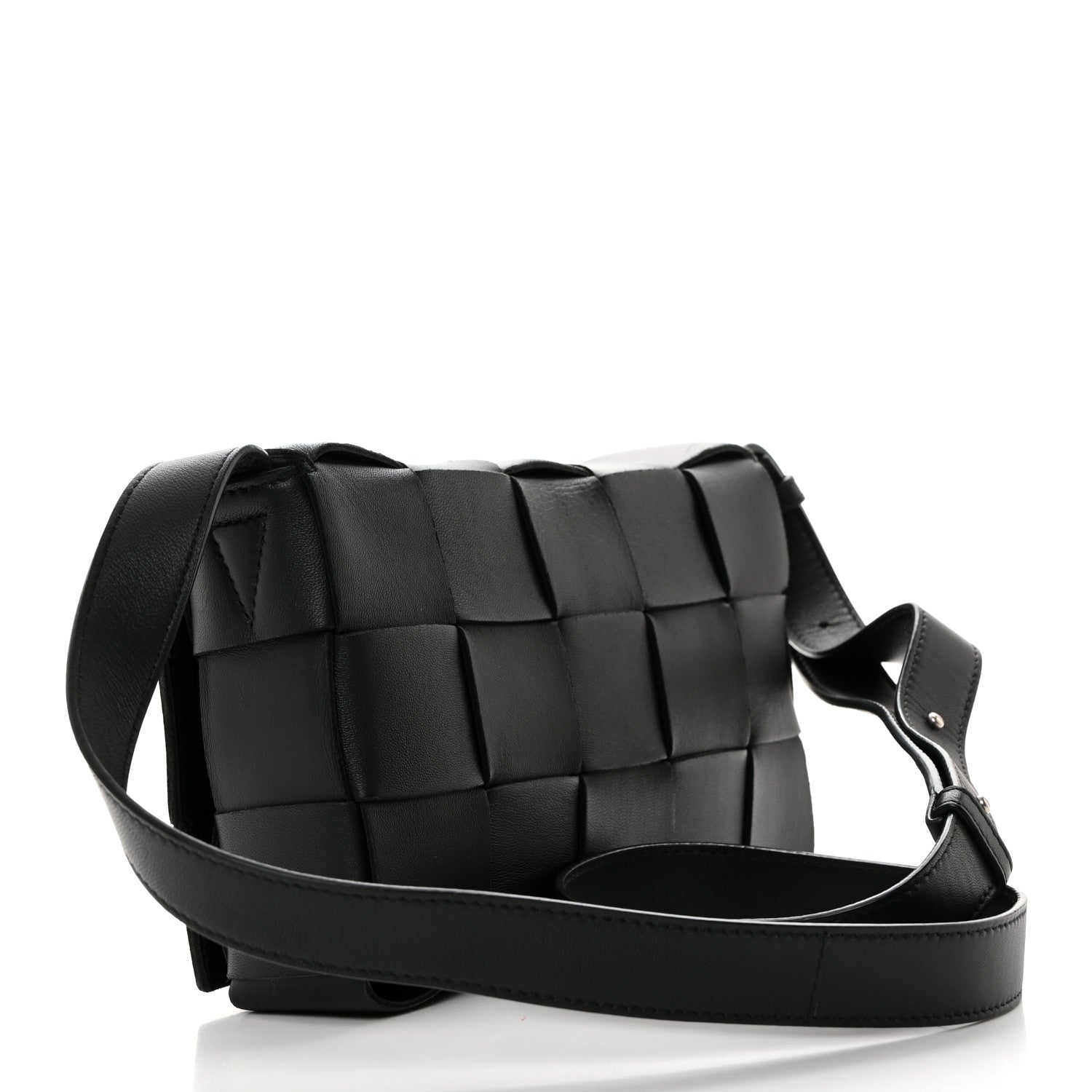 Bottega Veneta Lambskin Maxi Intrecciato Cassette Crossbody Bag Black 2 of 10