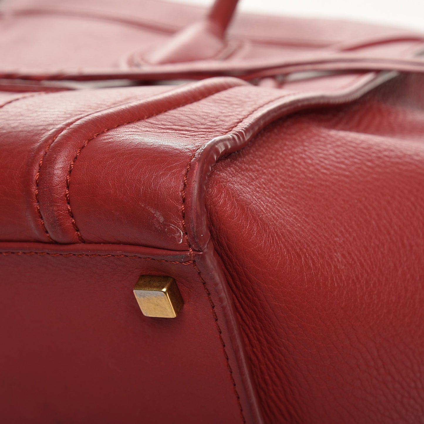 Supple Calfskin Medium Phantom Luggage Red