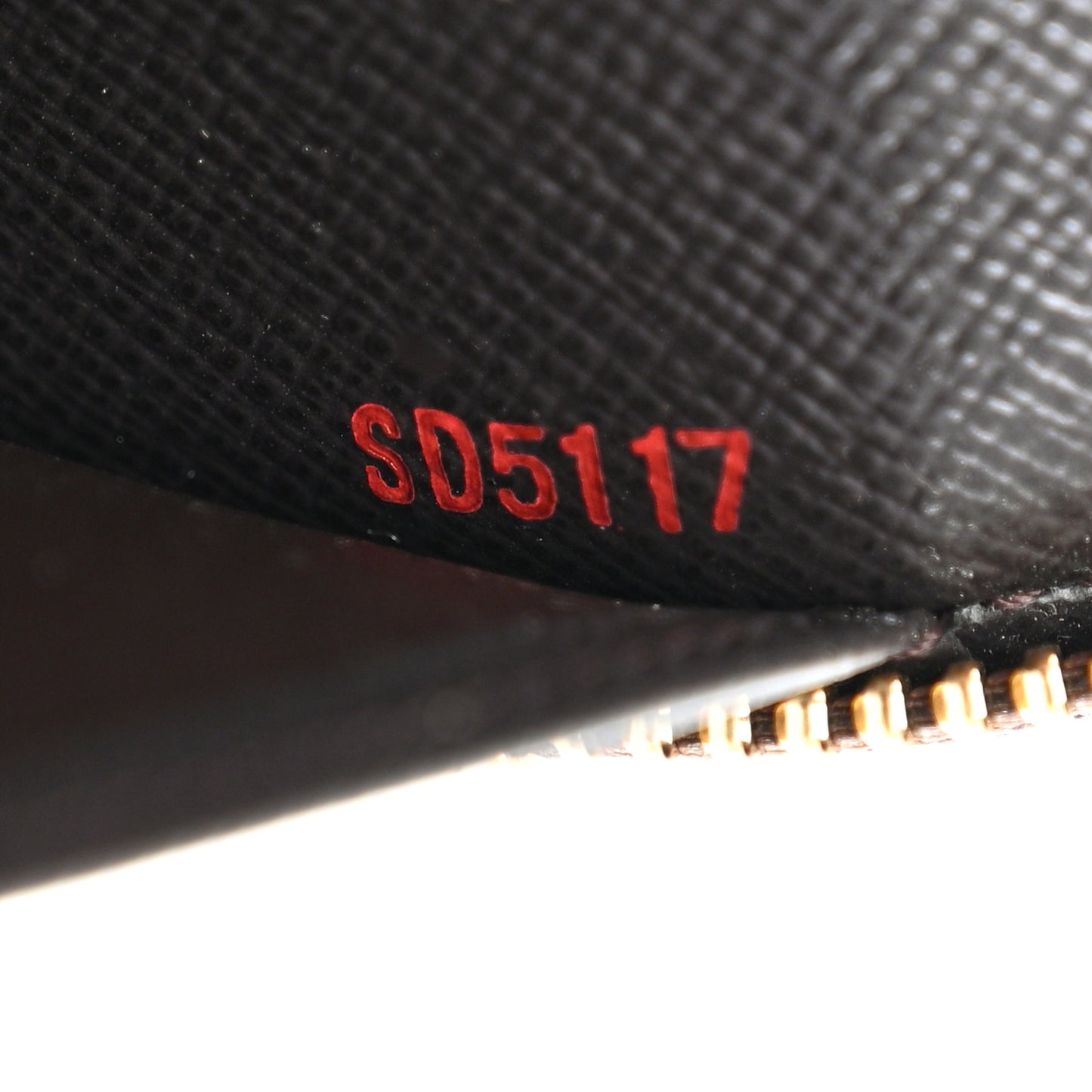Damier Ebene Zippy Organizer Wallet