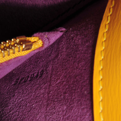 Louis Vuitton Epi Buci Tassil 7 of 7