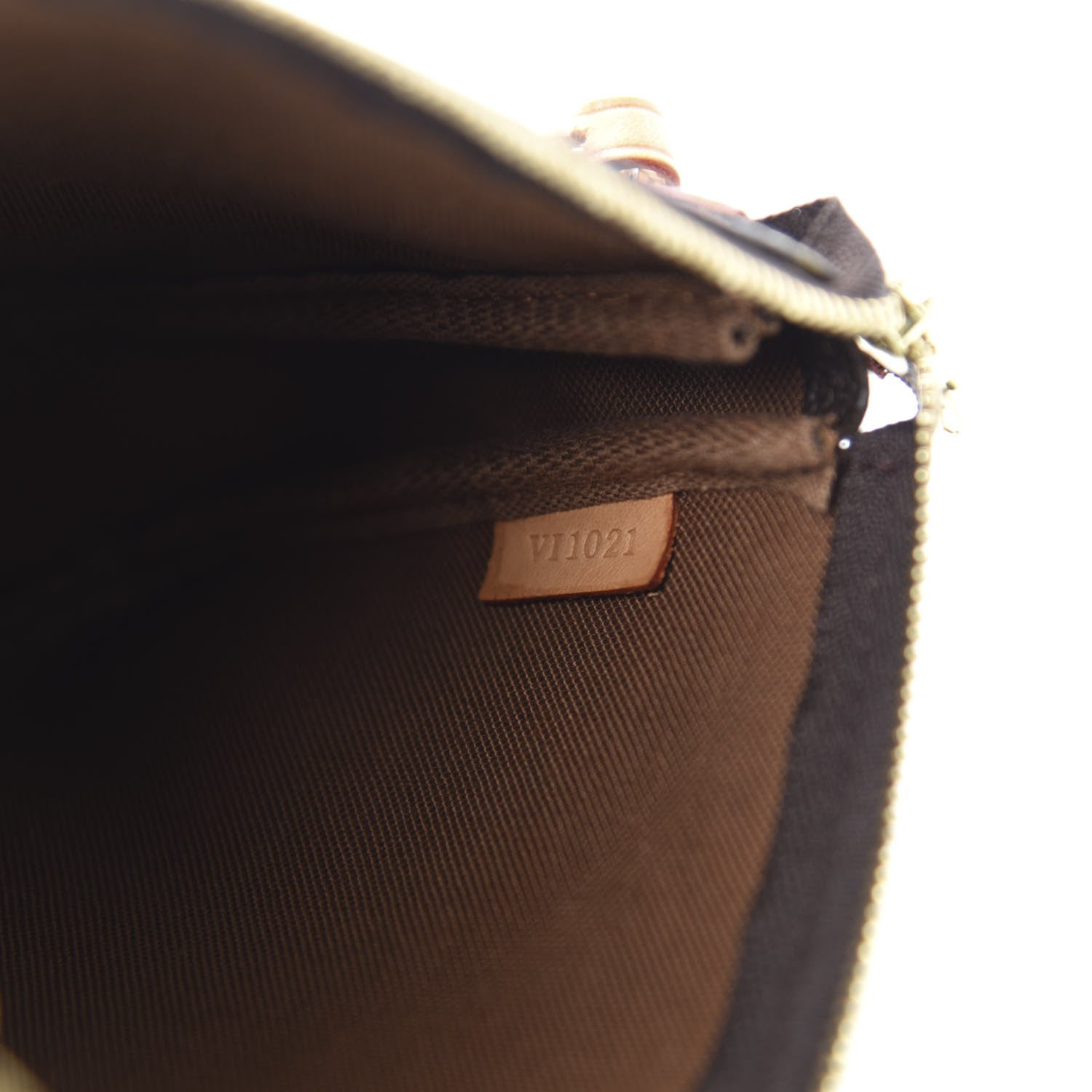 Louis Vuitton Monogram Pochette Accessories 9 of 10