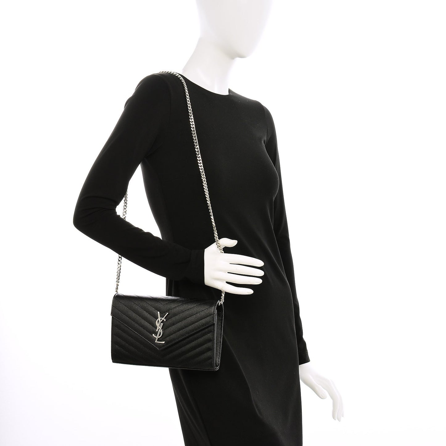 Grain De Poudre Matelasse Chevron Medium Monogram Chain Wallet Black