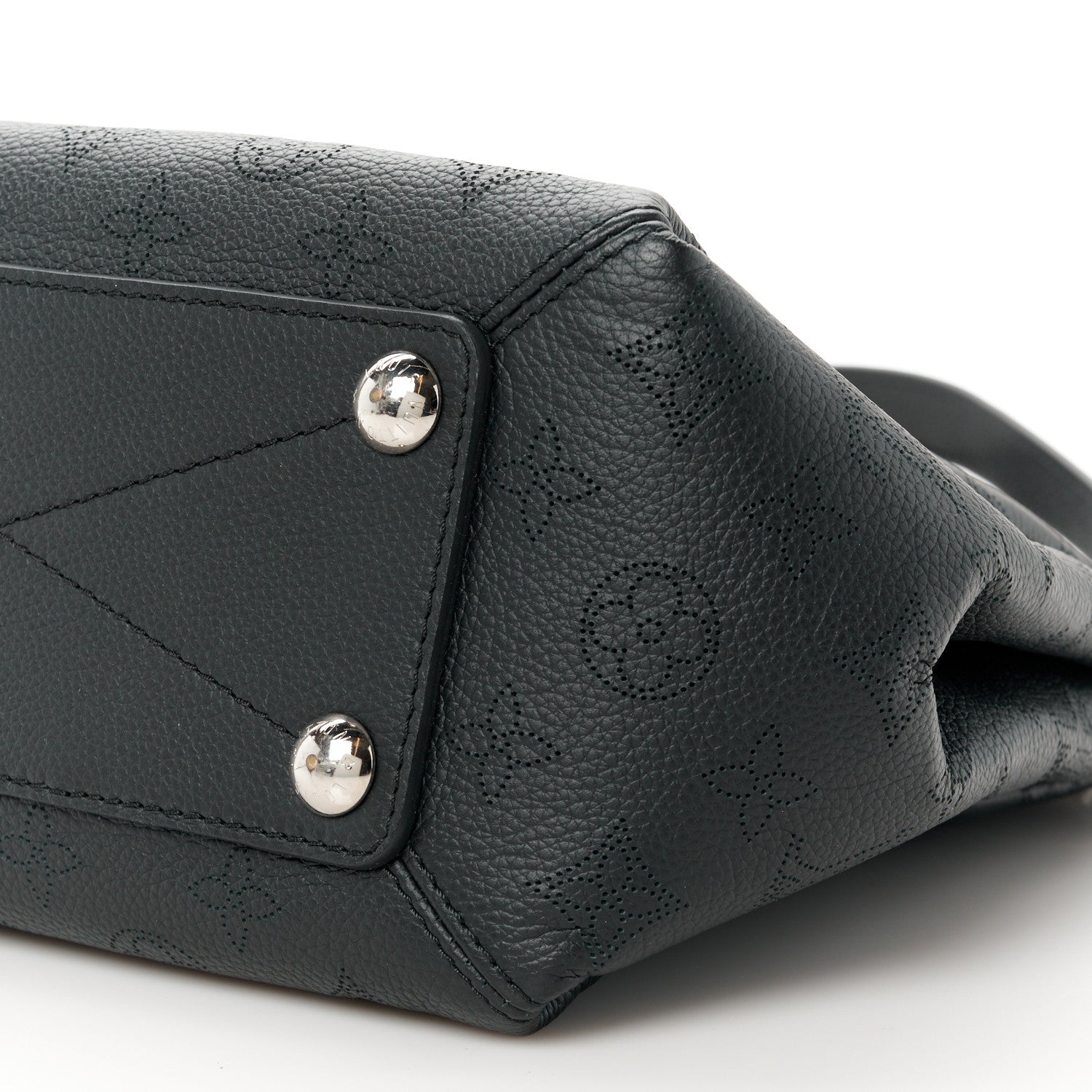 Louis Vuitton Mahina Babylone Chain BB Black 11 of 12