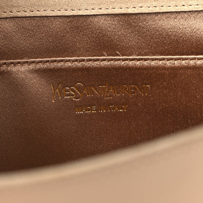 Saint Laurent Patent Calfskin Monogram Large Belle De Jour Clutch Chair 6 of 7