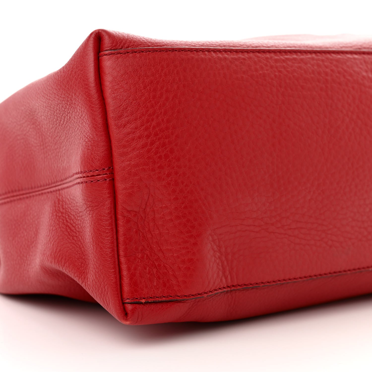 Gucci Pebbled Calfskin Medium Soho Chain Shoulder Bag Tabasco Red 9 of 12