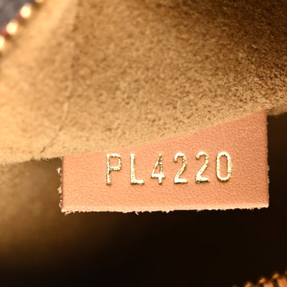 Louis Vuitton Monogram Game On Coeur 7 of 12