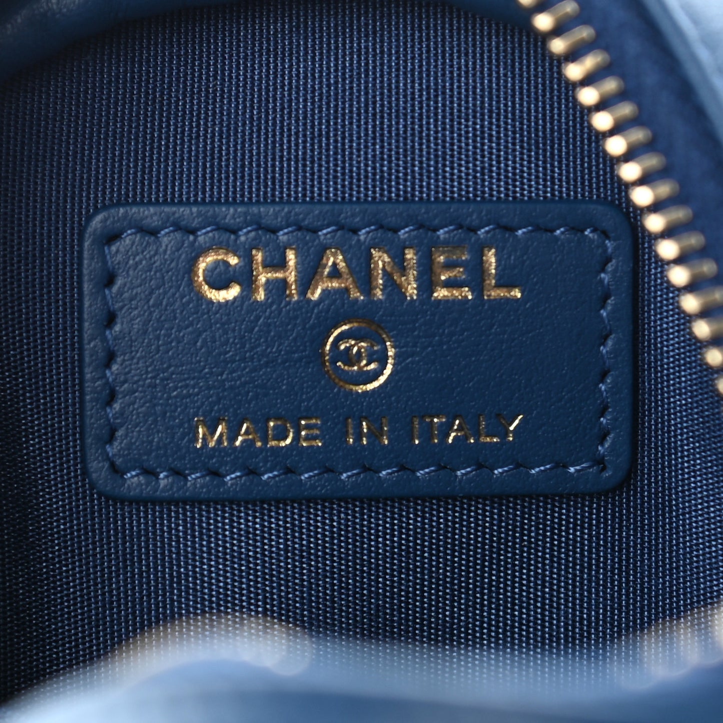 Shearling Sheepskin Chanel 19 Round Clutch With Chain Blue